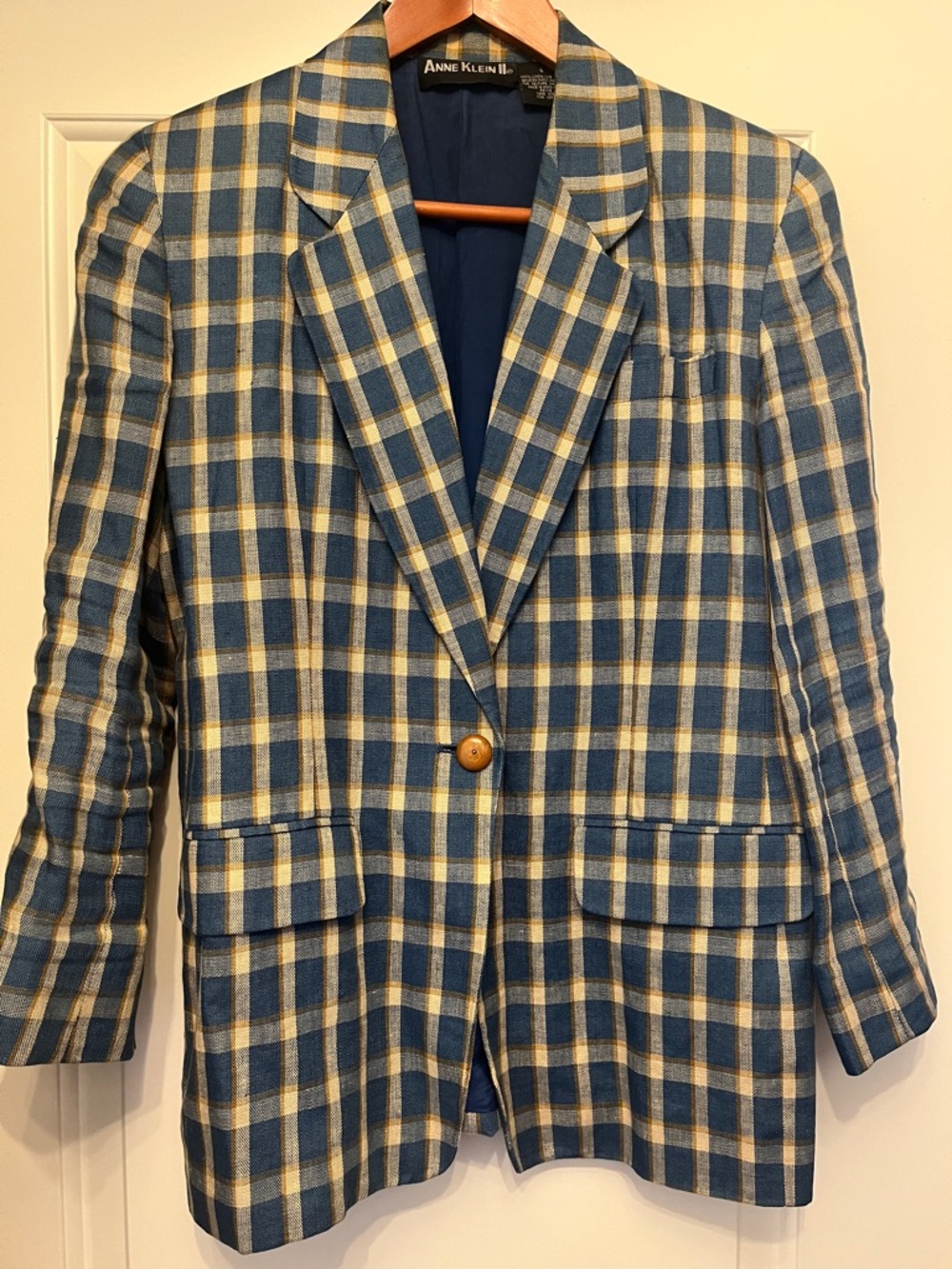 Anne Klein II Navy and Cream Plaid Single-Button Blazer